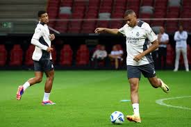 轻一代的积 轻一代的积